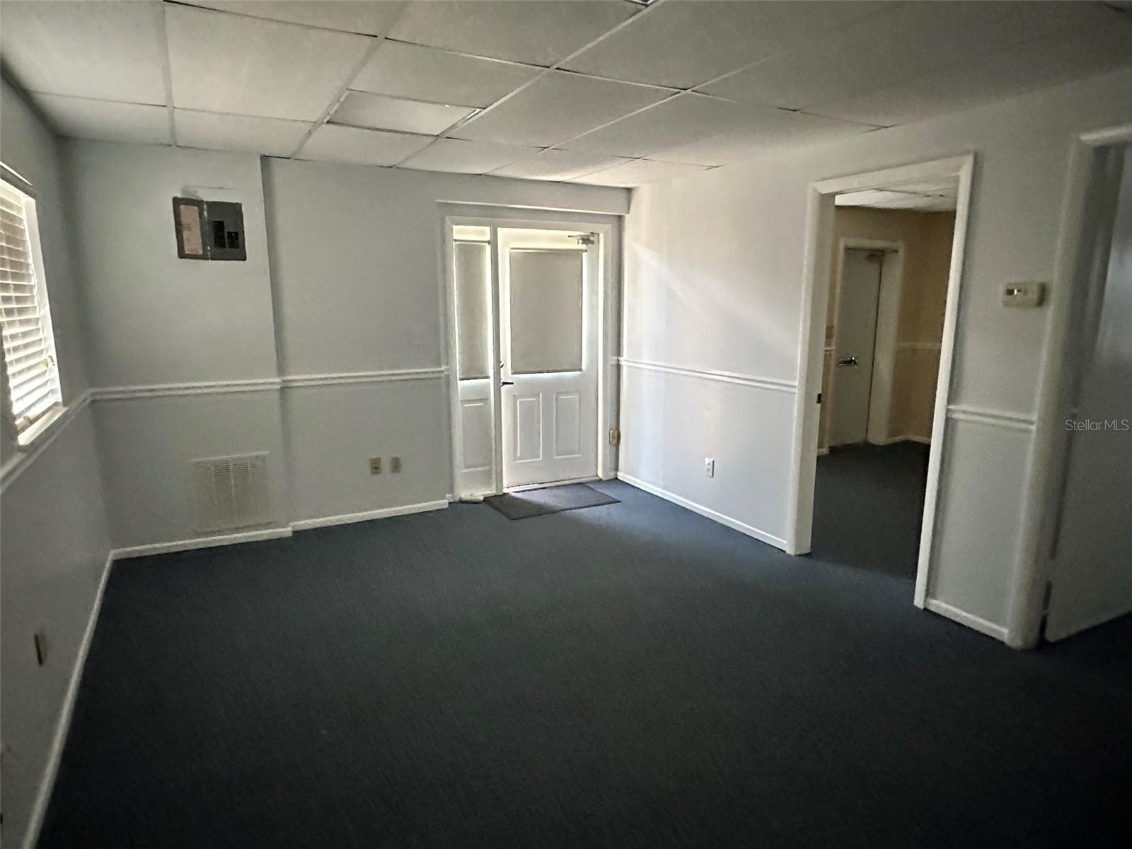 Image 3 of 5 For 1414 Court Street