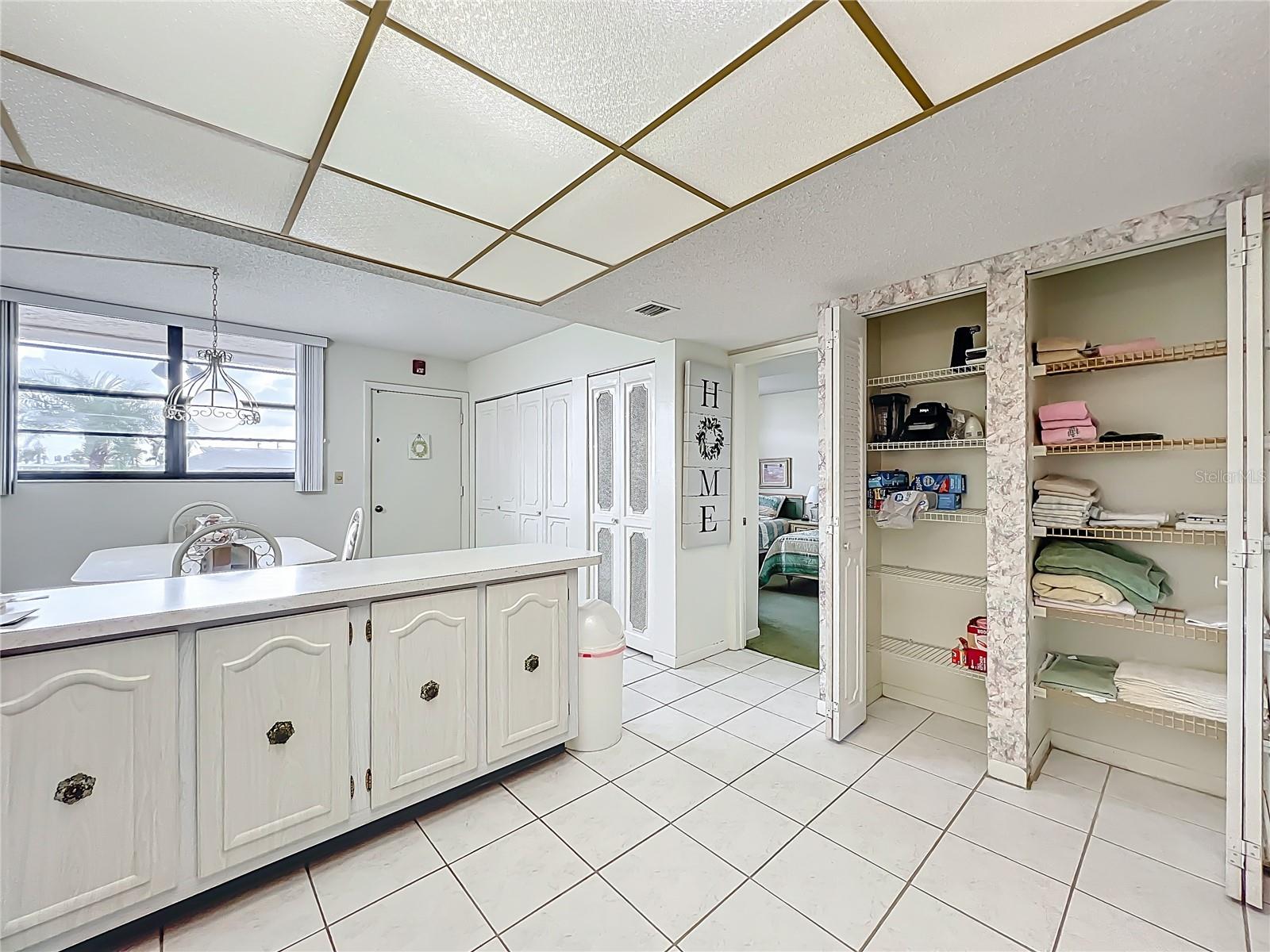 Image 19 of 47 For 17580 Gulf Boulevard 219