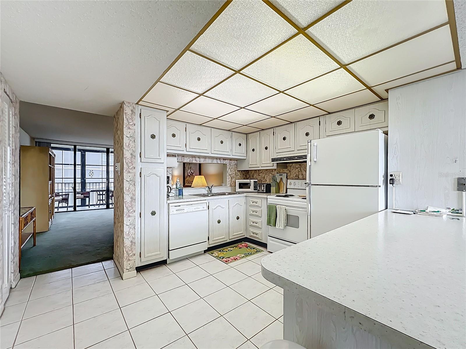 Image 3 of 47 For 17580 Gulf Boulevard 219