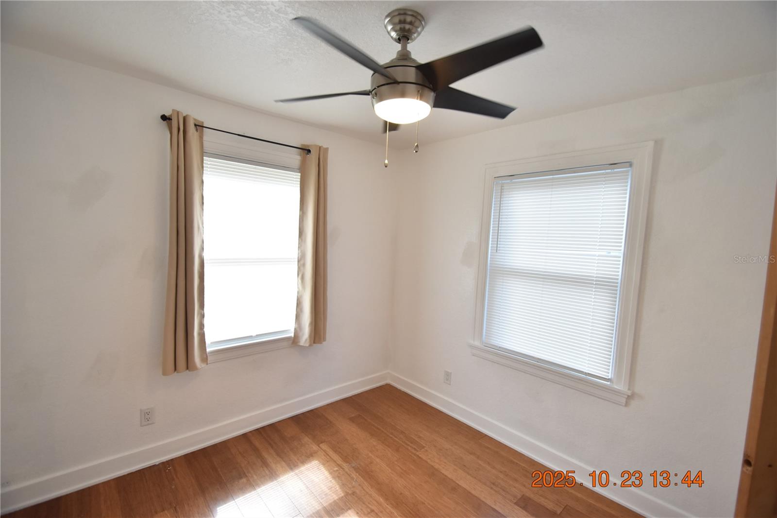 Image 25 of 29 For 4520 Burlington Avenue N Front