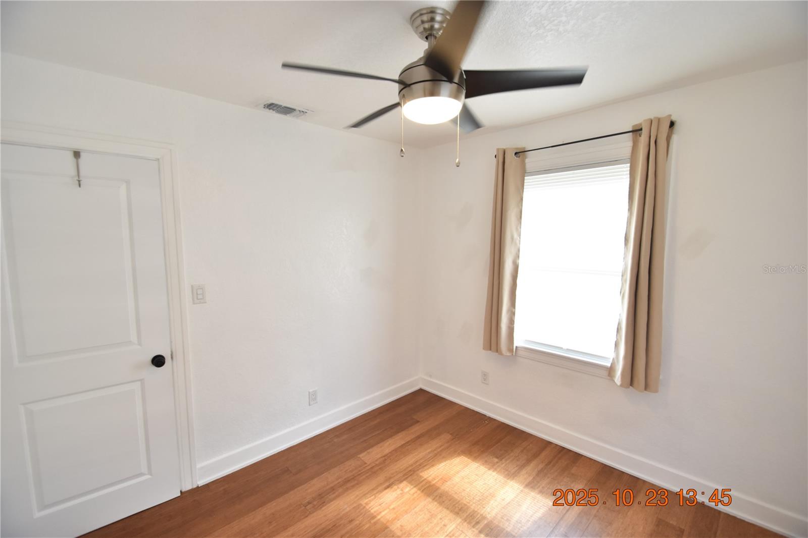 Image 28 of 29 For 4520 Burlington Avenue N Front