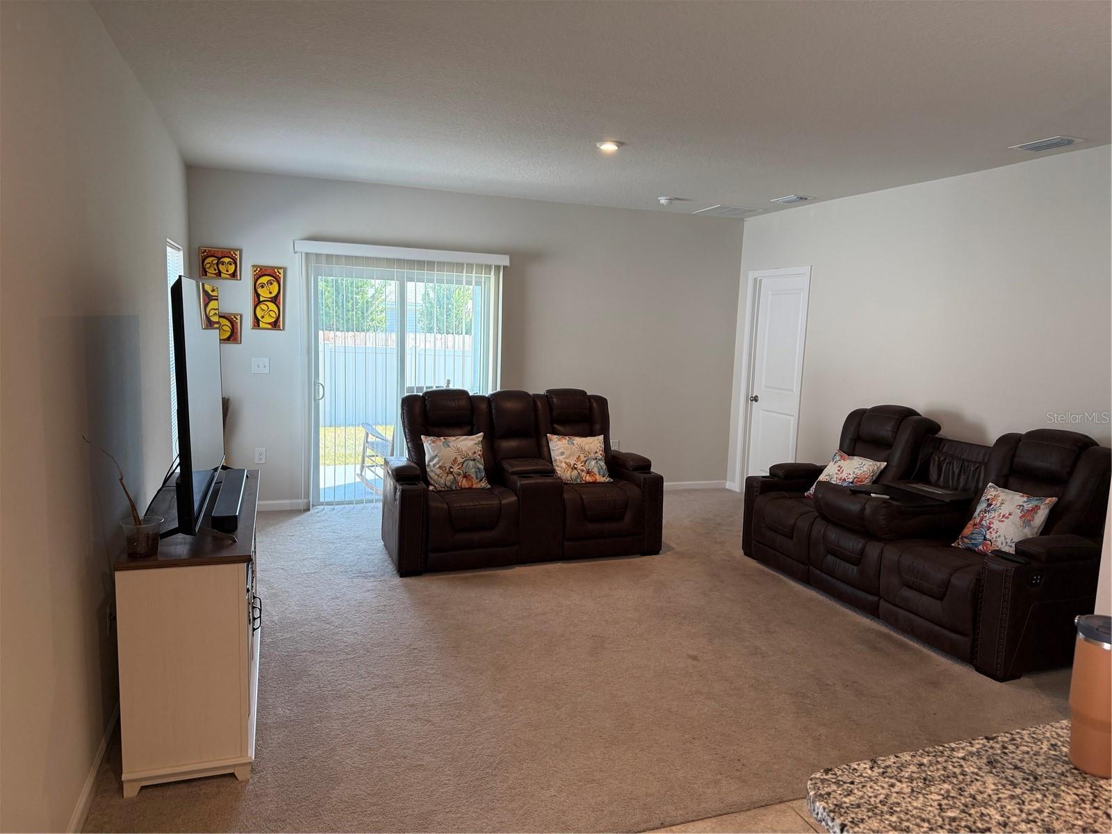 Image 6 of 19 For 35147 Jomar Avenue