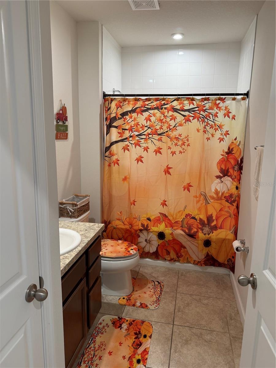 Image 7 of 19 For 35147 Jomar Avenue