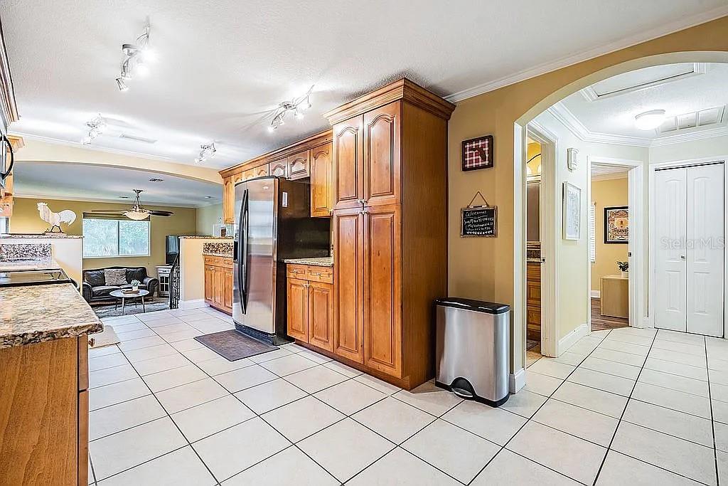 Image 11 of 54 For 3323 Walnut Street