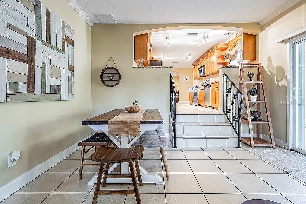 Image 18 of 54 For 3323 Walnut Street