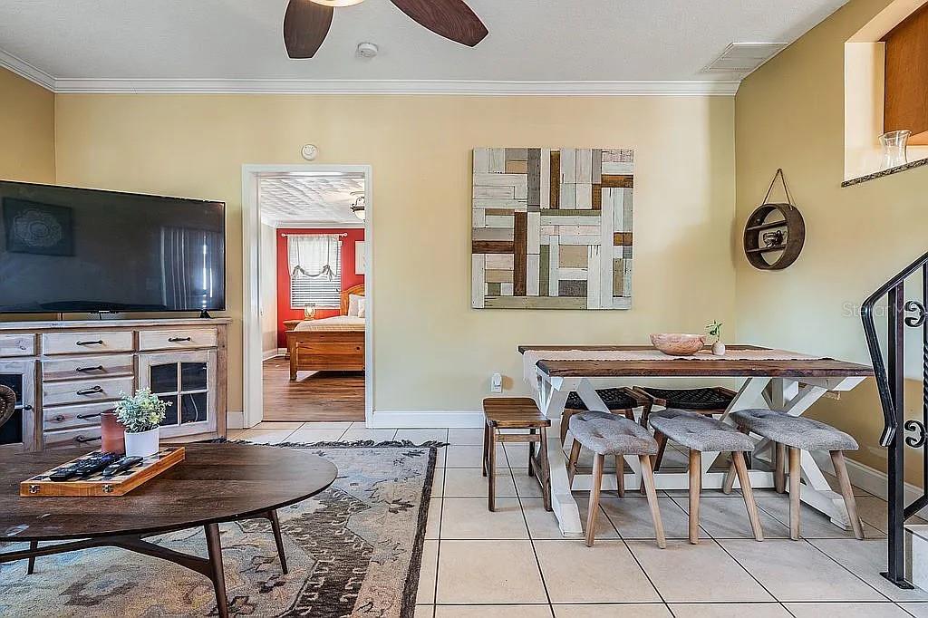 Image 19 of 54 For 3323 Walnut Street