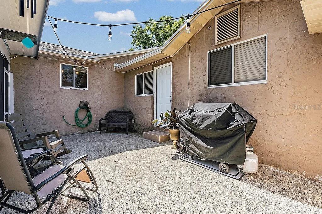 Image 30 of 54 For 3323 Walnut Street