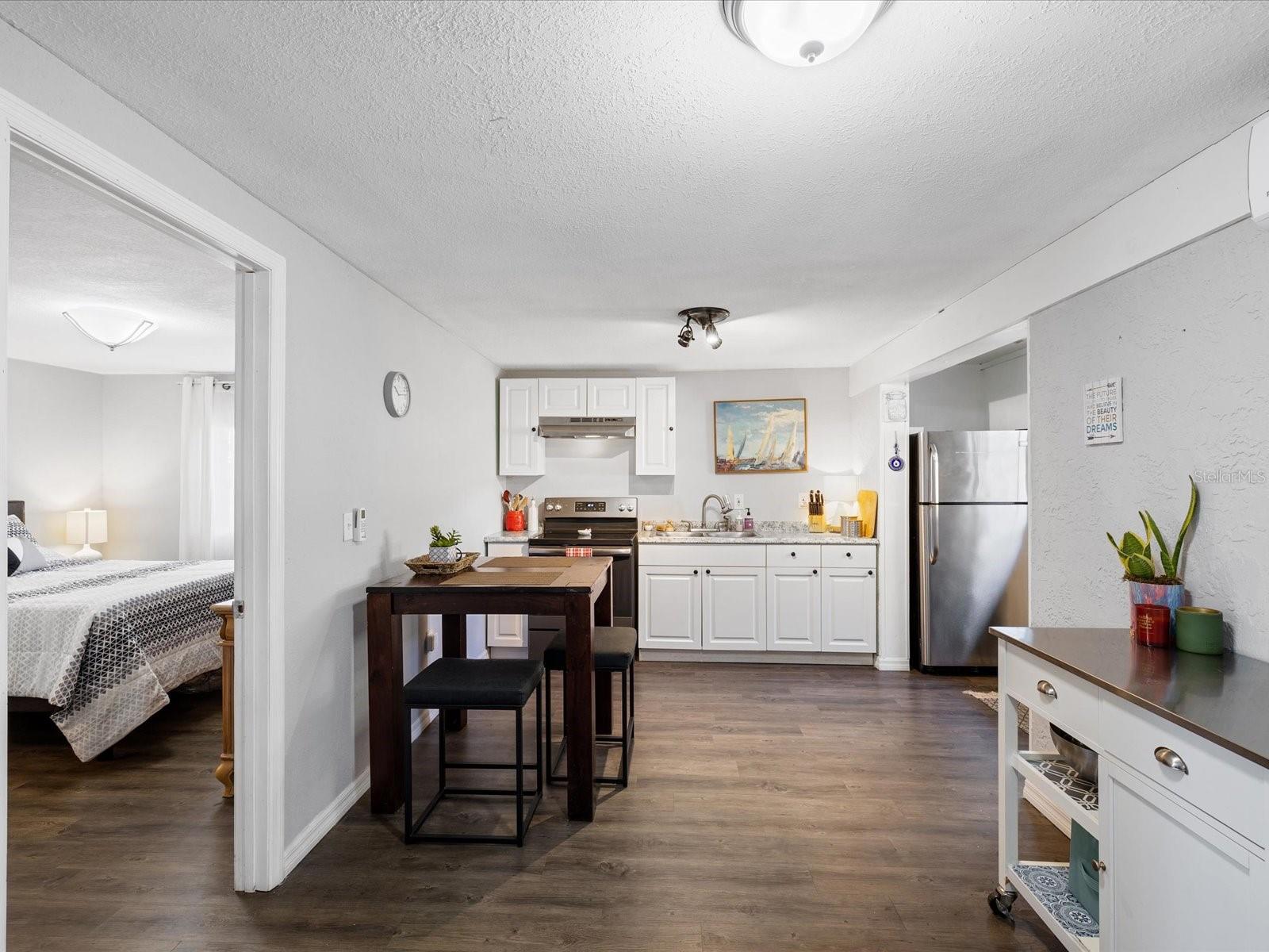 Image 43 of 54 For 3323 Walnut Street