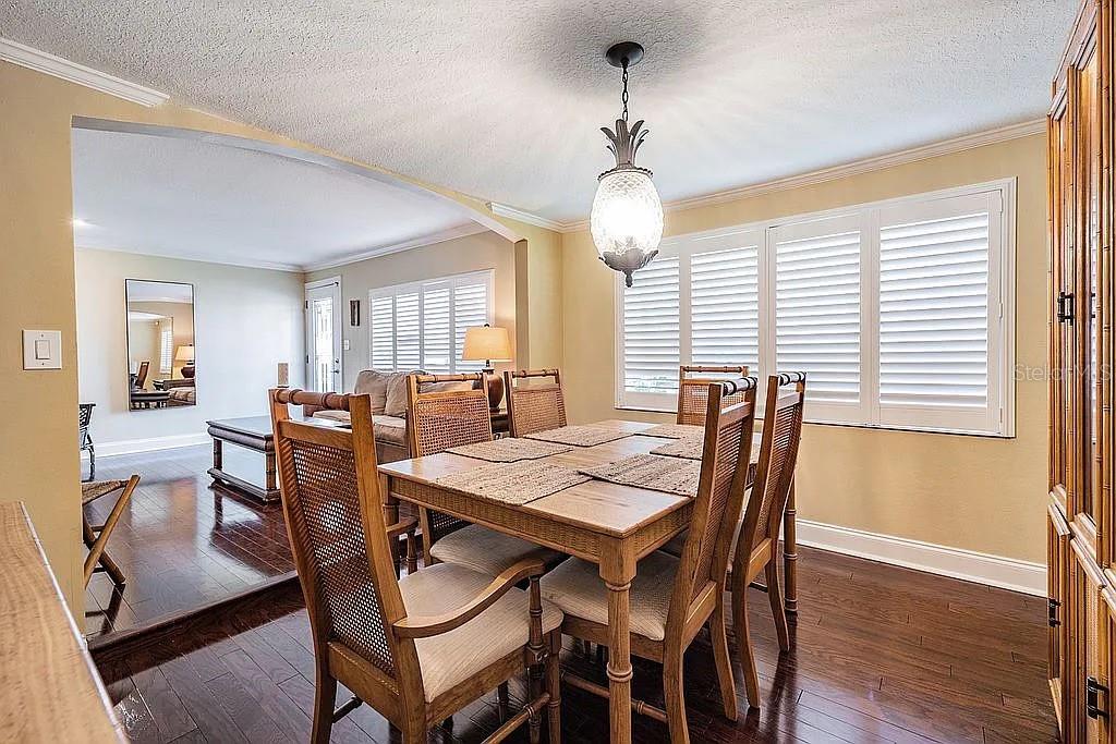 Image 8 of 54 For 3323 Walnut Street