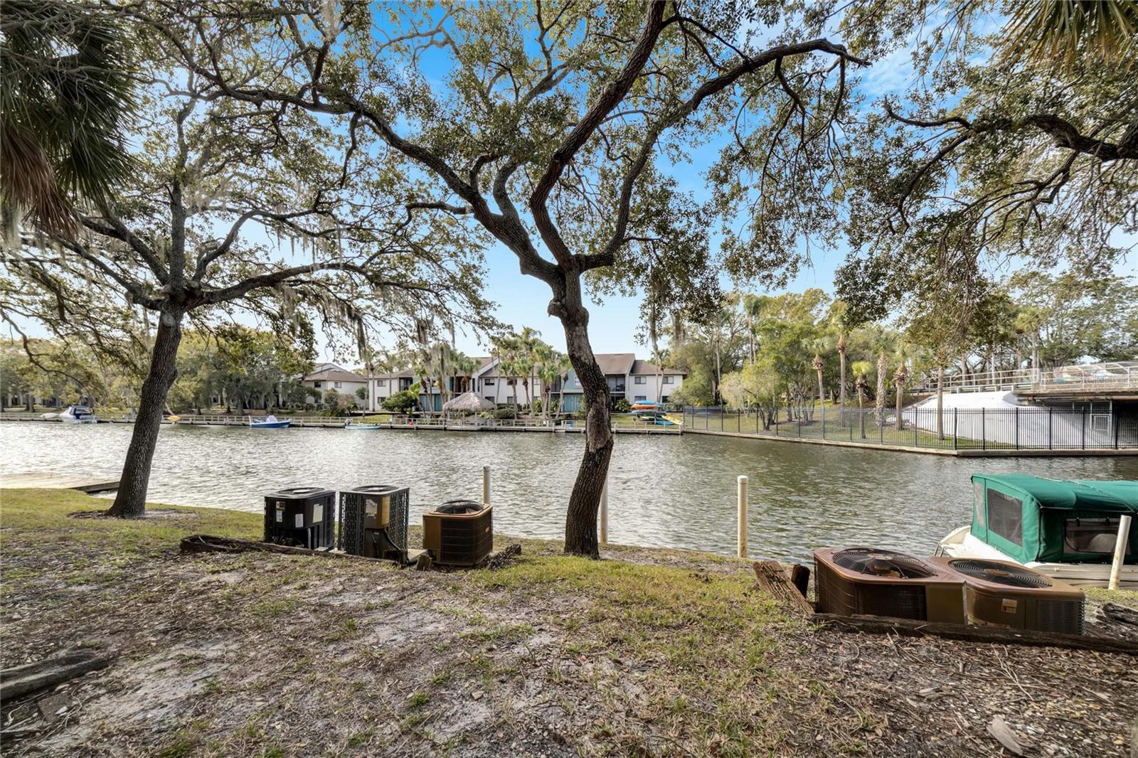 Image 24 of 75 For 6301 Newtown Circle 1a4