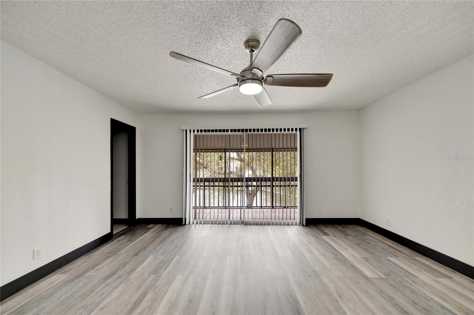 Image 56 of 75 For 6301 Newtown Circle 1a4