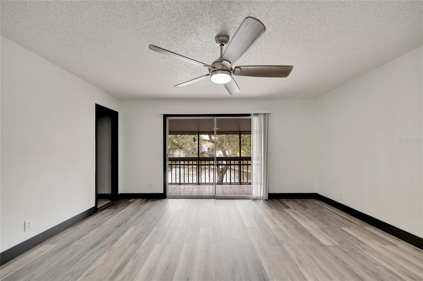 Image 57 of 75 For 6301 Newtown Circle 1a4