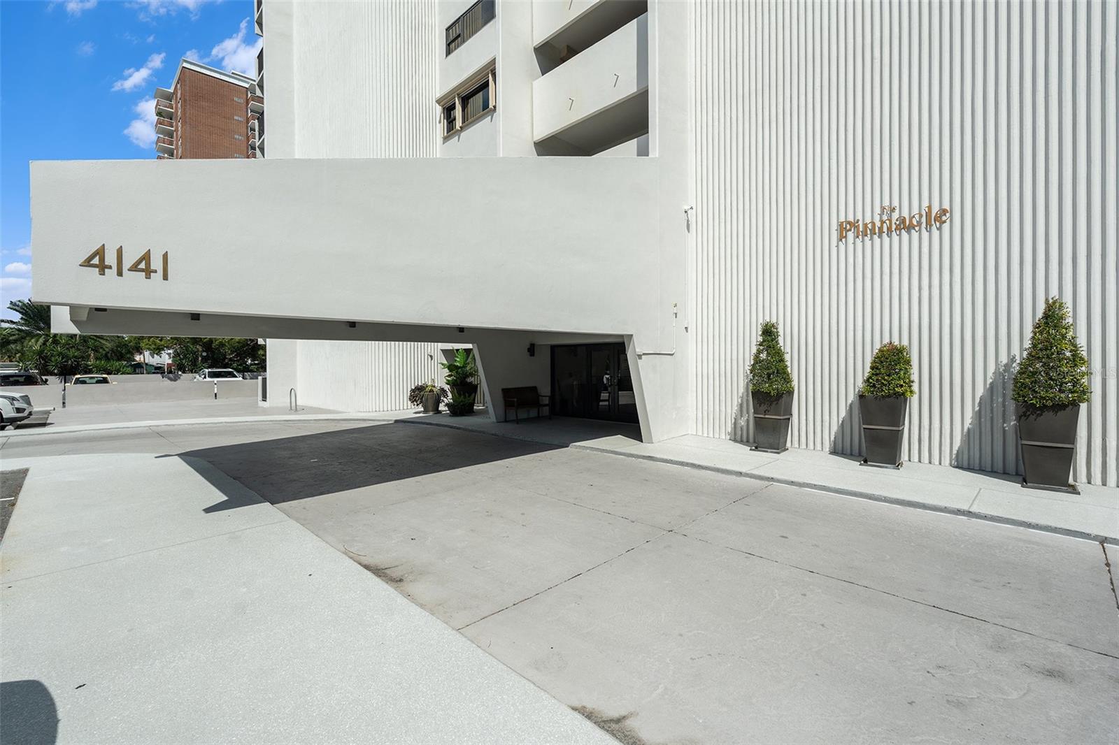 Image 2 of 26 For 4141 Bayshore Boulevard 704