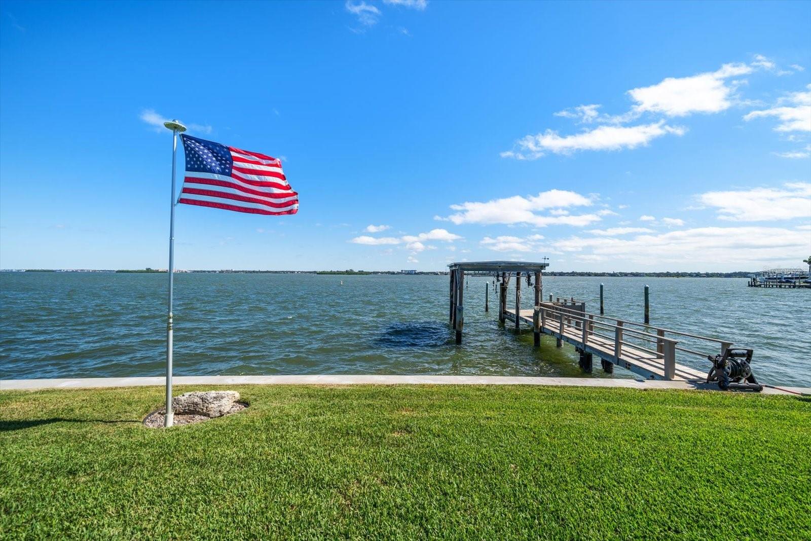 Image 25 of 30 For 615 Harbor Island