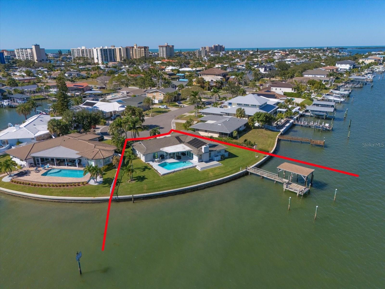 Image 6 of 30 For 615 Harbor Island