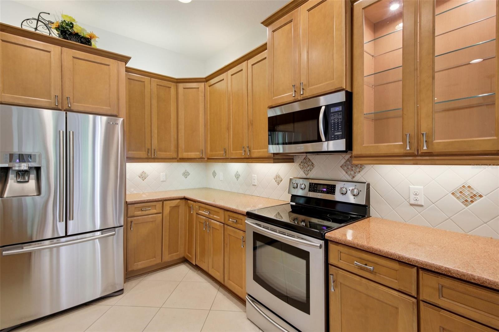 Image 17 of 53 For 5004 Sandy Brook Circle