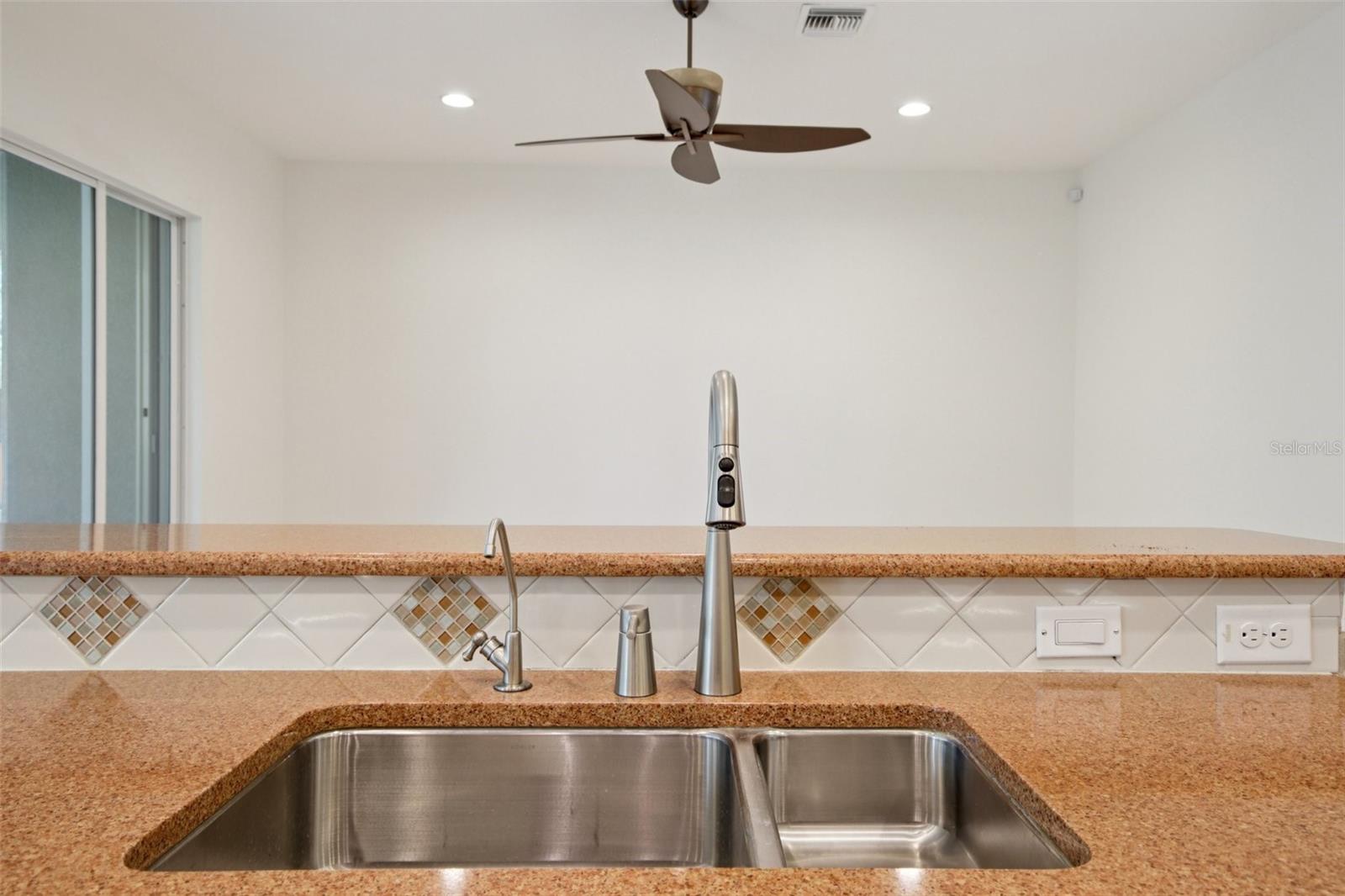 Image 20 of 53 For 5004 Sandy Brook Circle