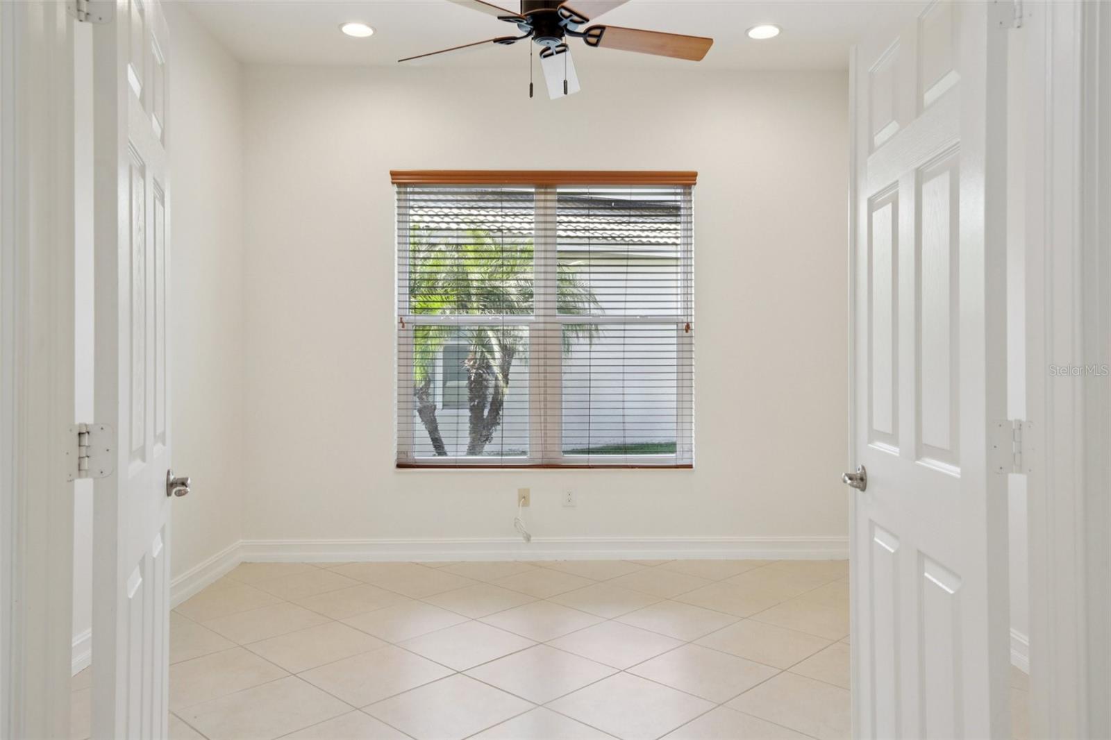 Image 28 of 53 For 5004 Sandy Brook Circle