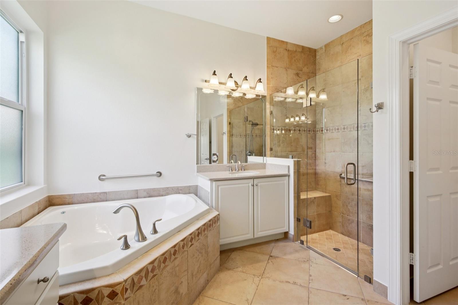 Image 39 of 53 For 5004 Sandy Brook Circle