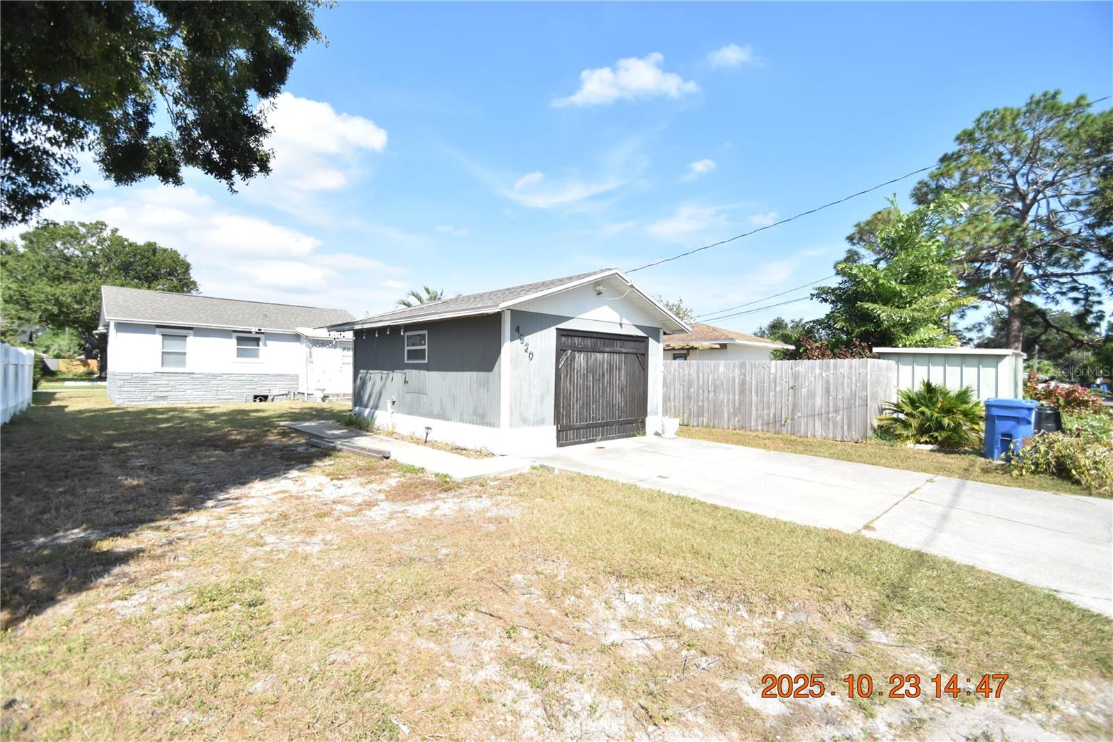 Image 4 of 16 For 4520 Burlington Avenue N Back