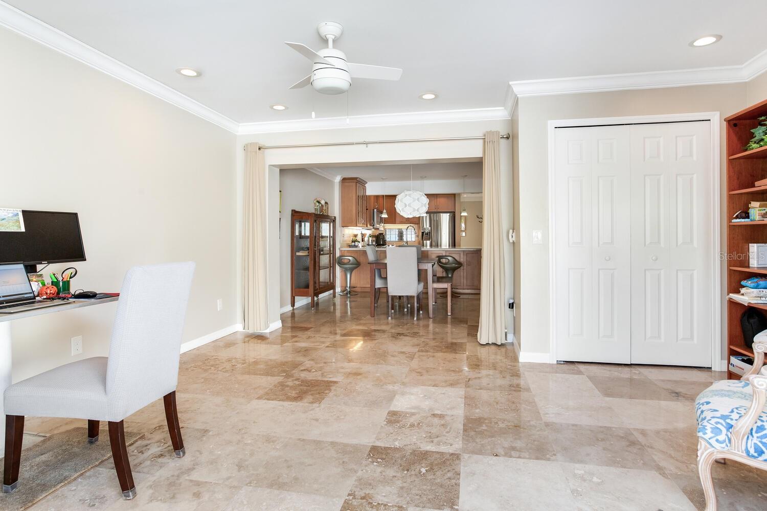 Image 21 of 45 For 2403 Chicago Avenue