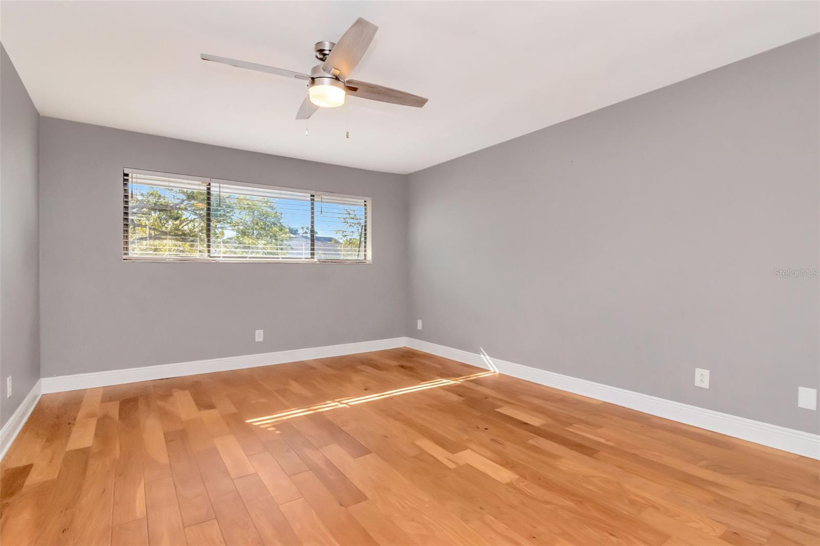 Image 21 of 36 For 104 Biscayne Avenue B