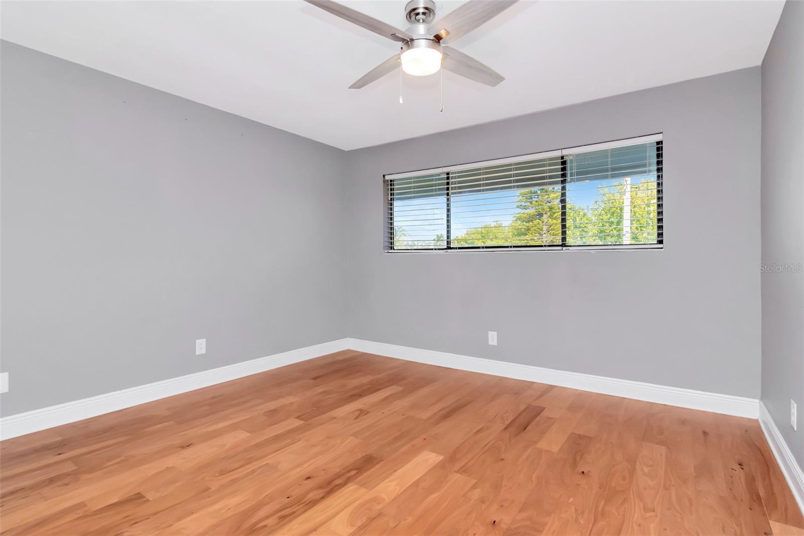 Image 25 of 36 For 104 Biscayne Avenue B