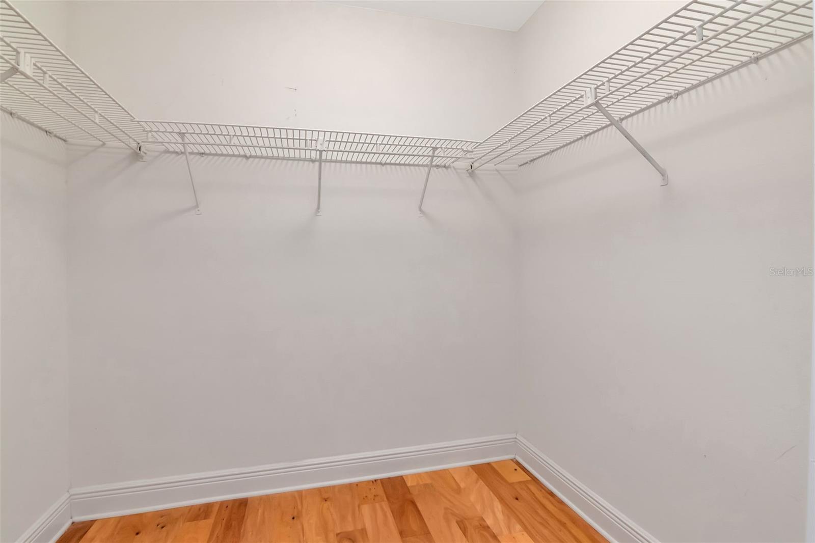 Image 29 of 36 For 104 Biscayne Avenue B