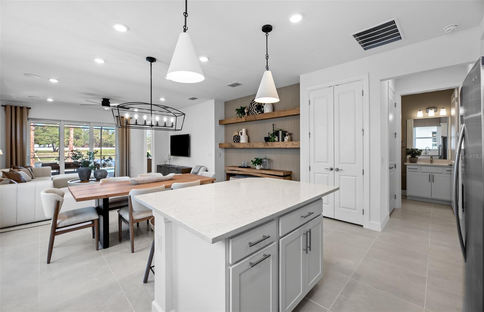 Image 10 of 30 For 6824 Navelina Lane