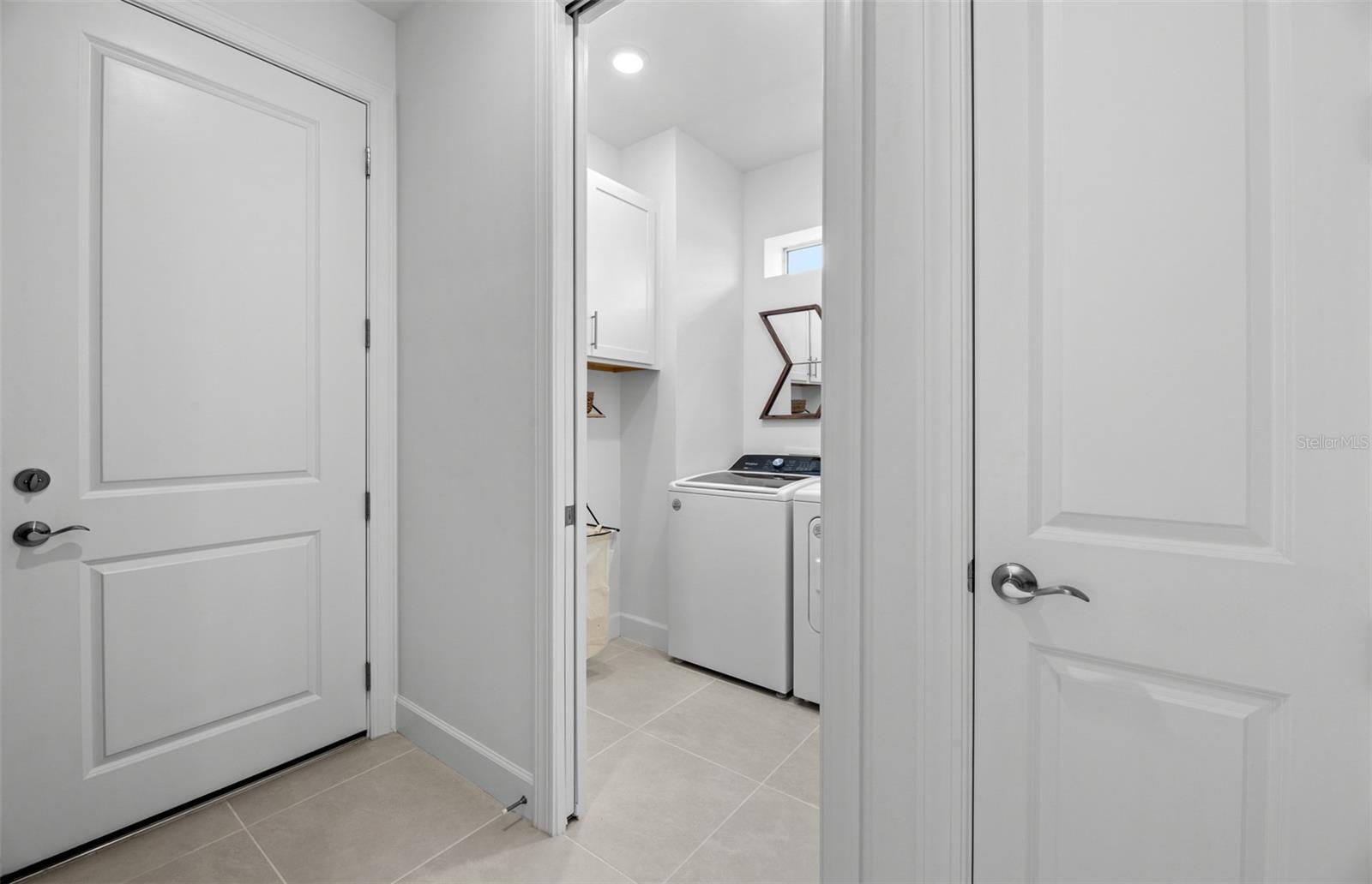 Image 24 of 30 For 6824 Navelina Lane