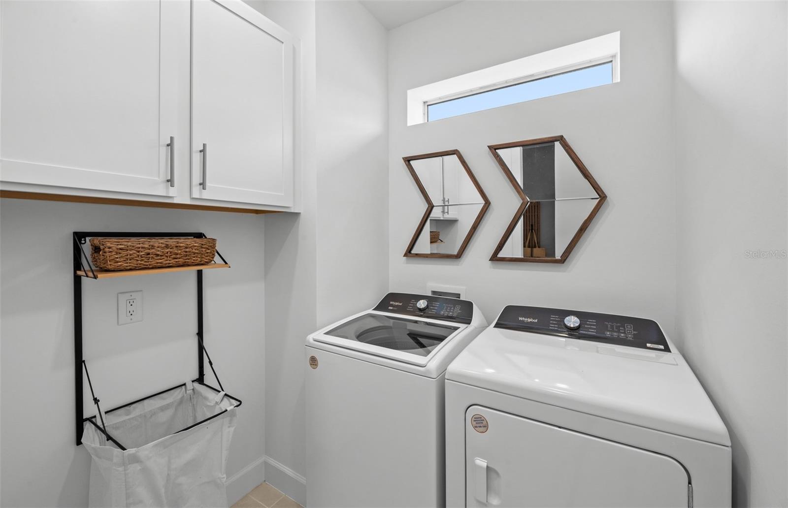 Image 25 of 30 For 6824 Navelina Lane