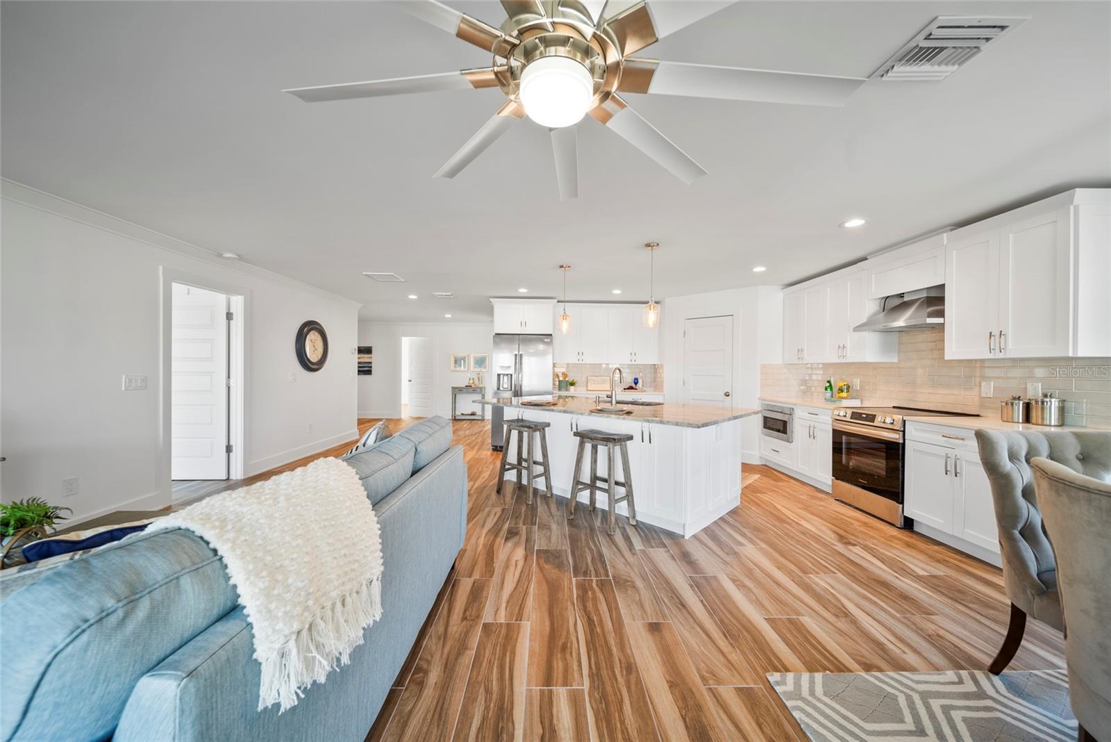 Image 10 of 28 For 15564 Bertram Drive