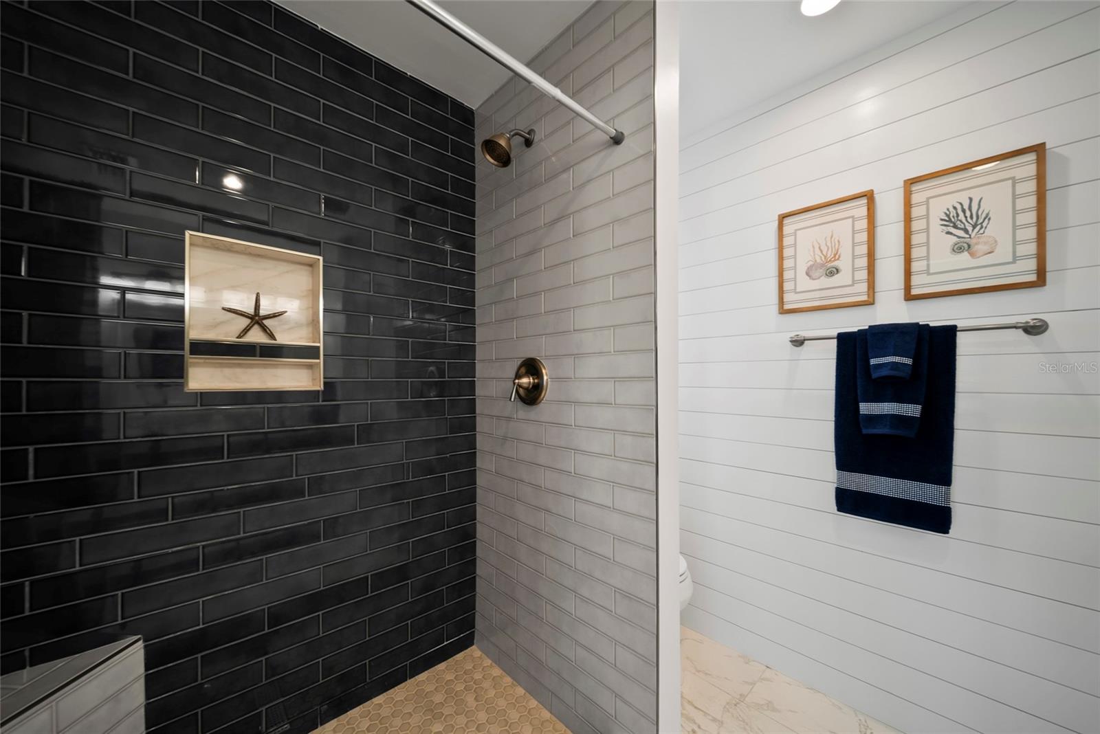 Image 17 of 28 For 15564 Bertram Drive