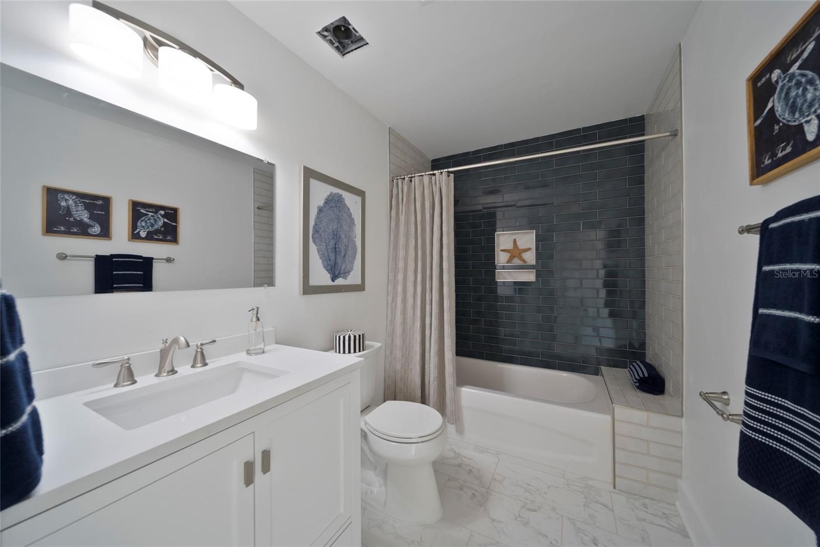 Image 18 of 28 For 15564 Bertram Drive