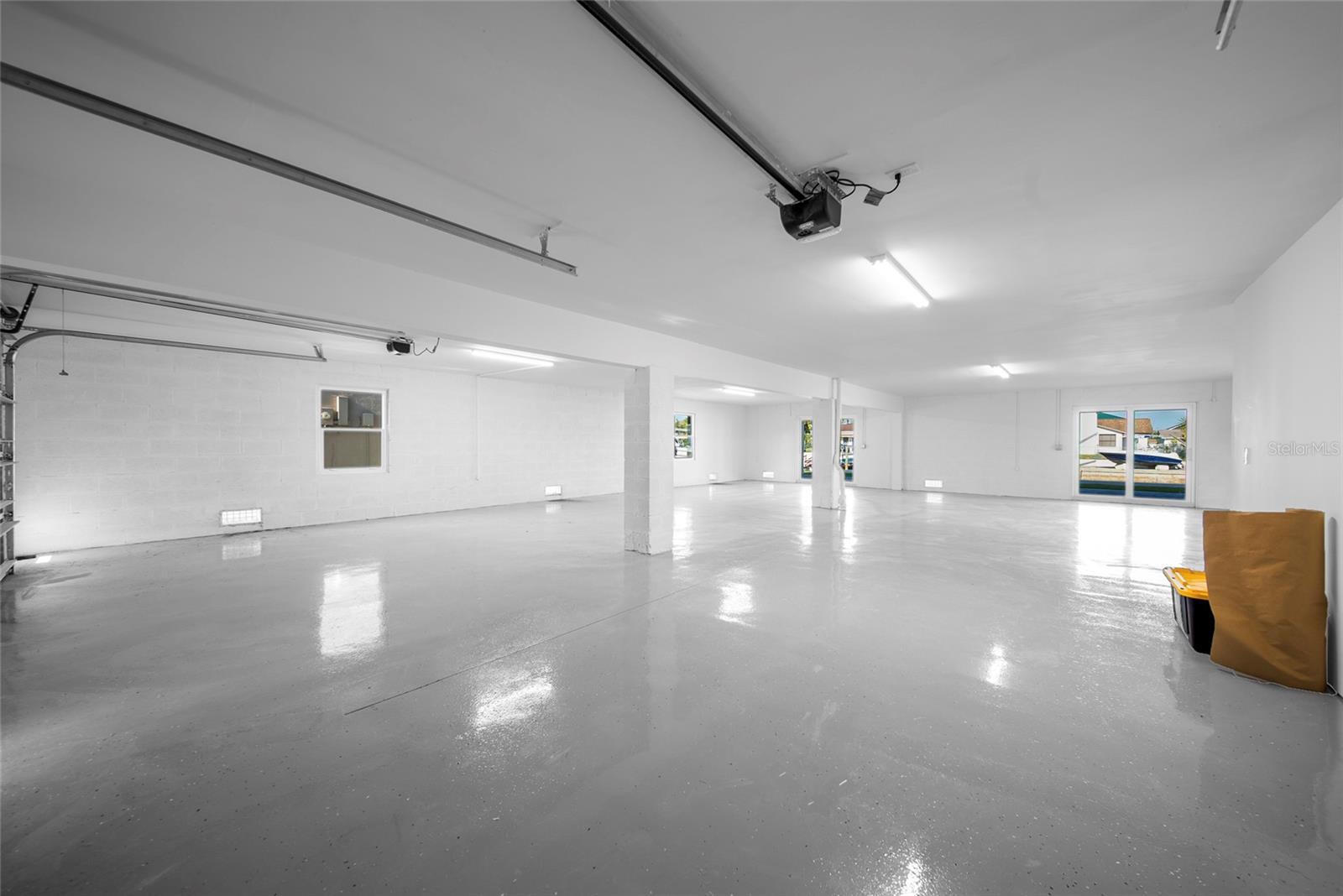 Image 24 of 28 For 15564 Bertram Drive