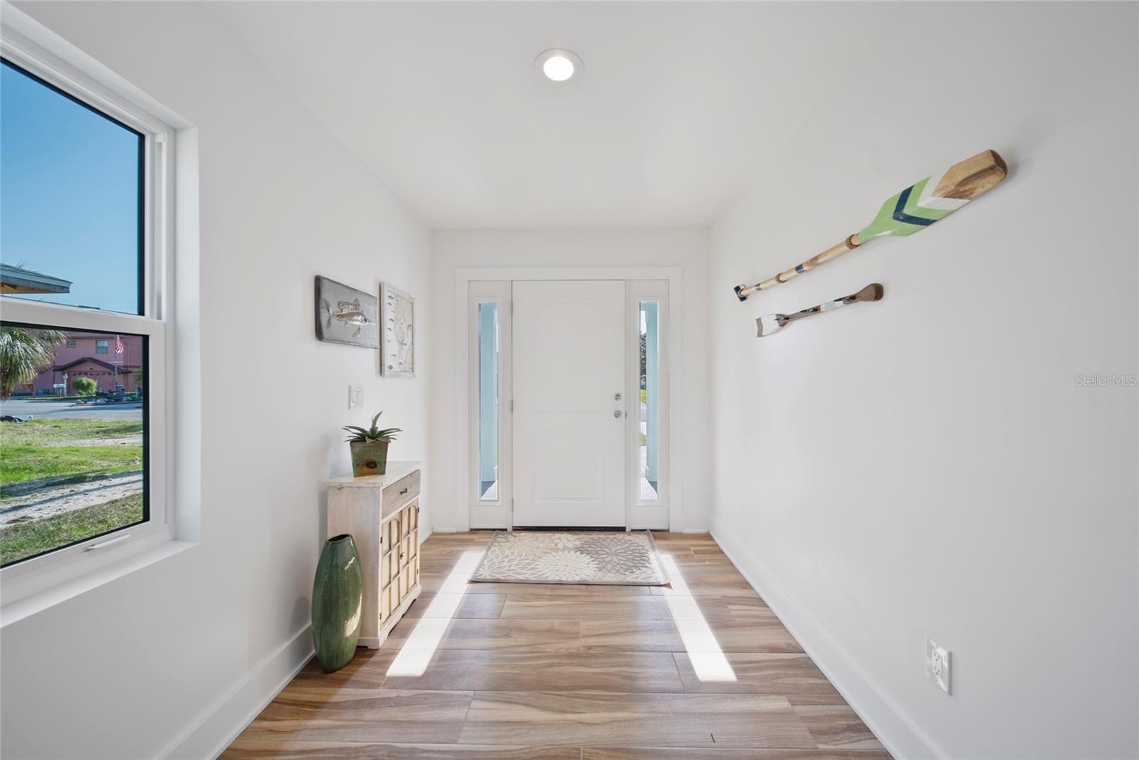 Image 3 of 28 For 15564 Bertram Drive