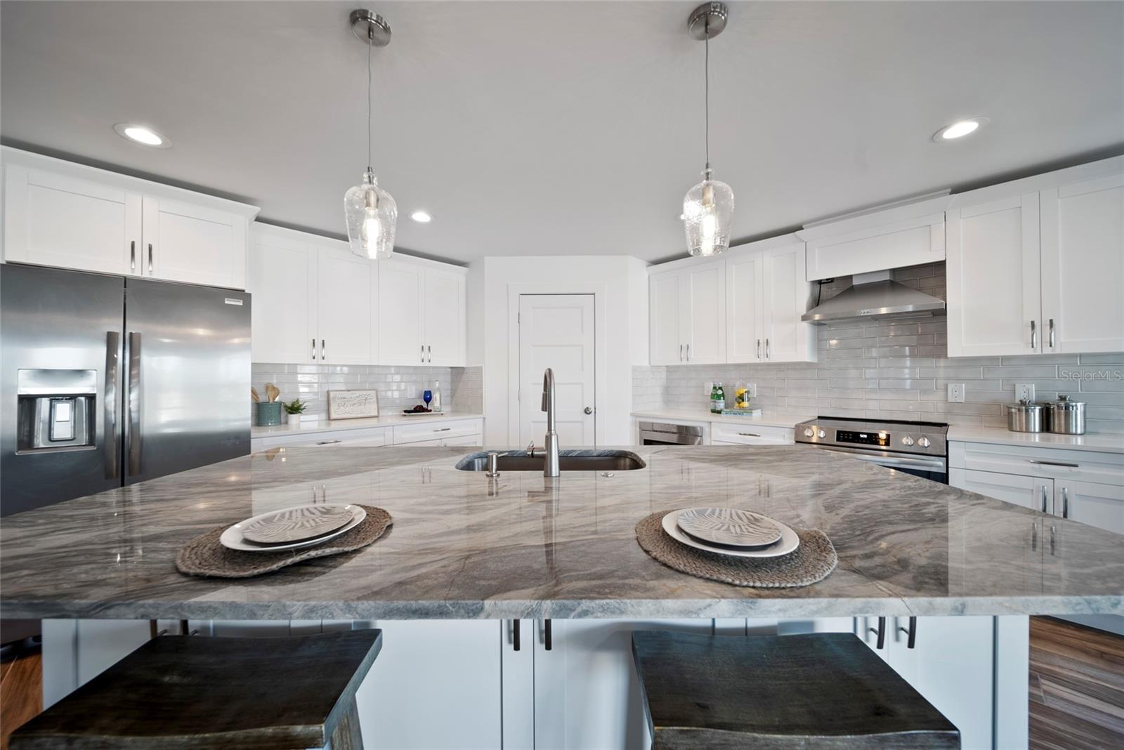 Image 7 of 28 For 15564 Bertram Drive