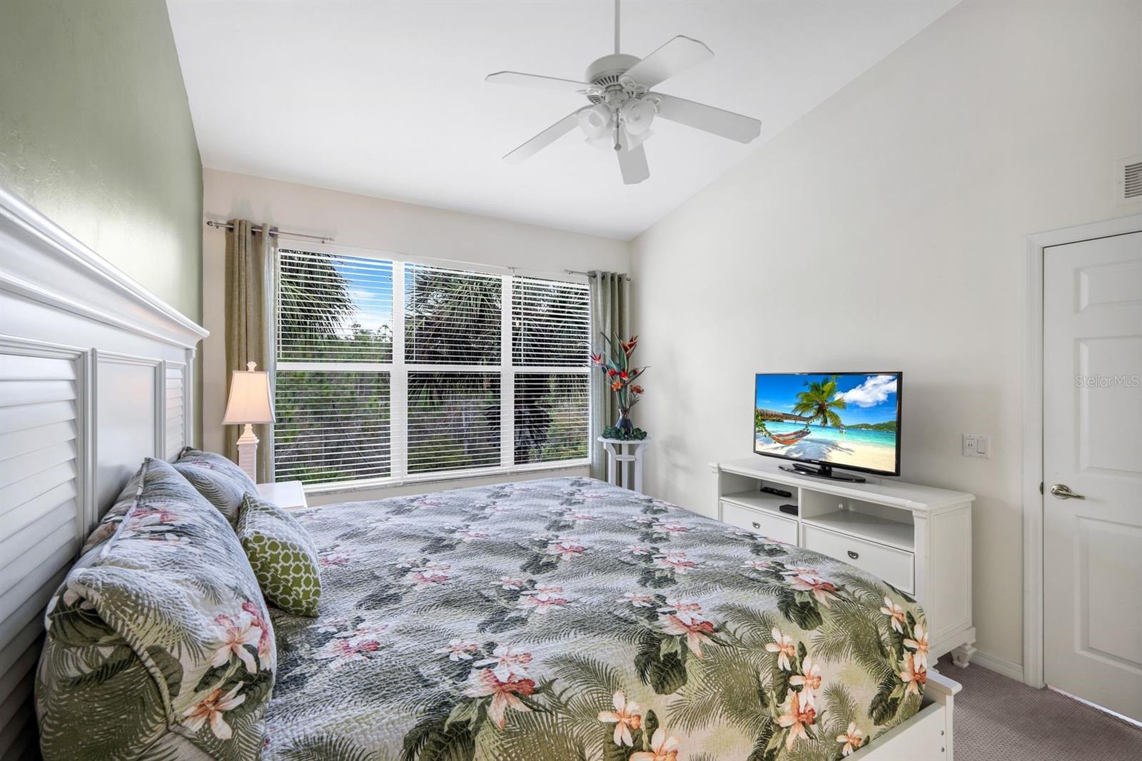 Image 20 of 31 For 11019 Mill Creek Way 901