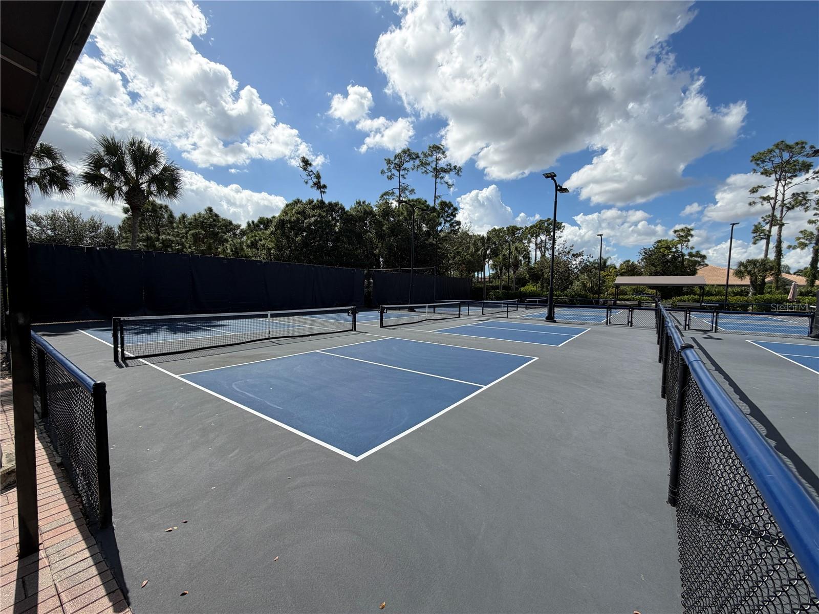 Image 30 of 31 For 11019 Mill Creek Way 901