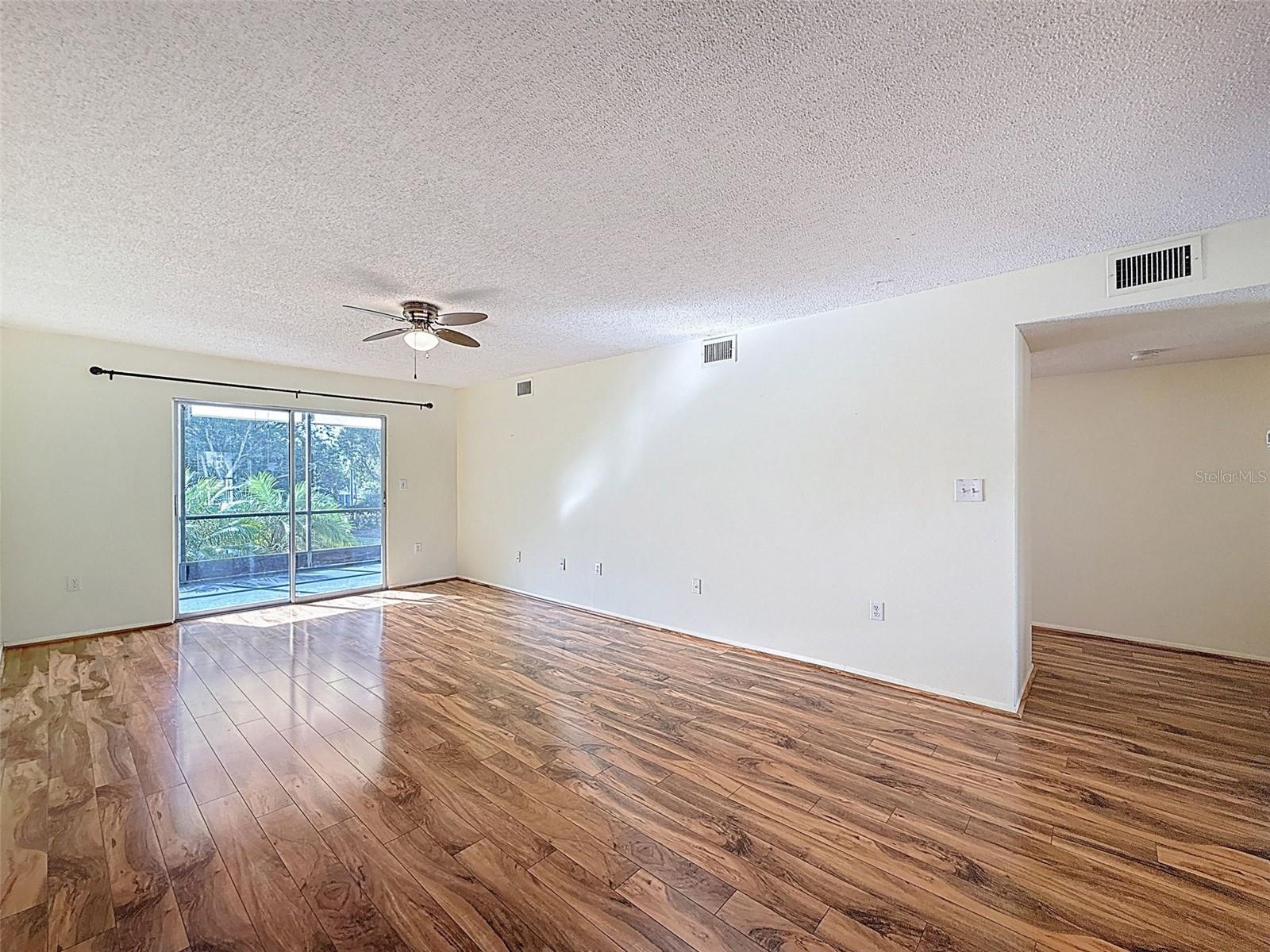 Image 13 of 35 For 90 Highland Avenue 1115