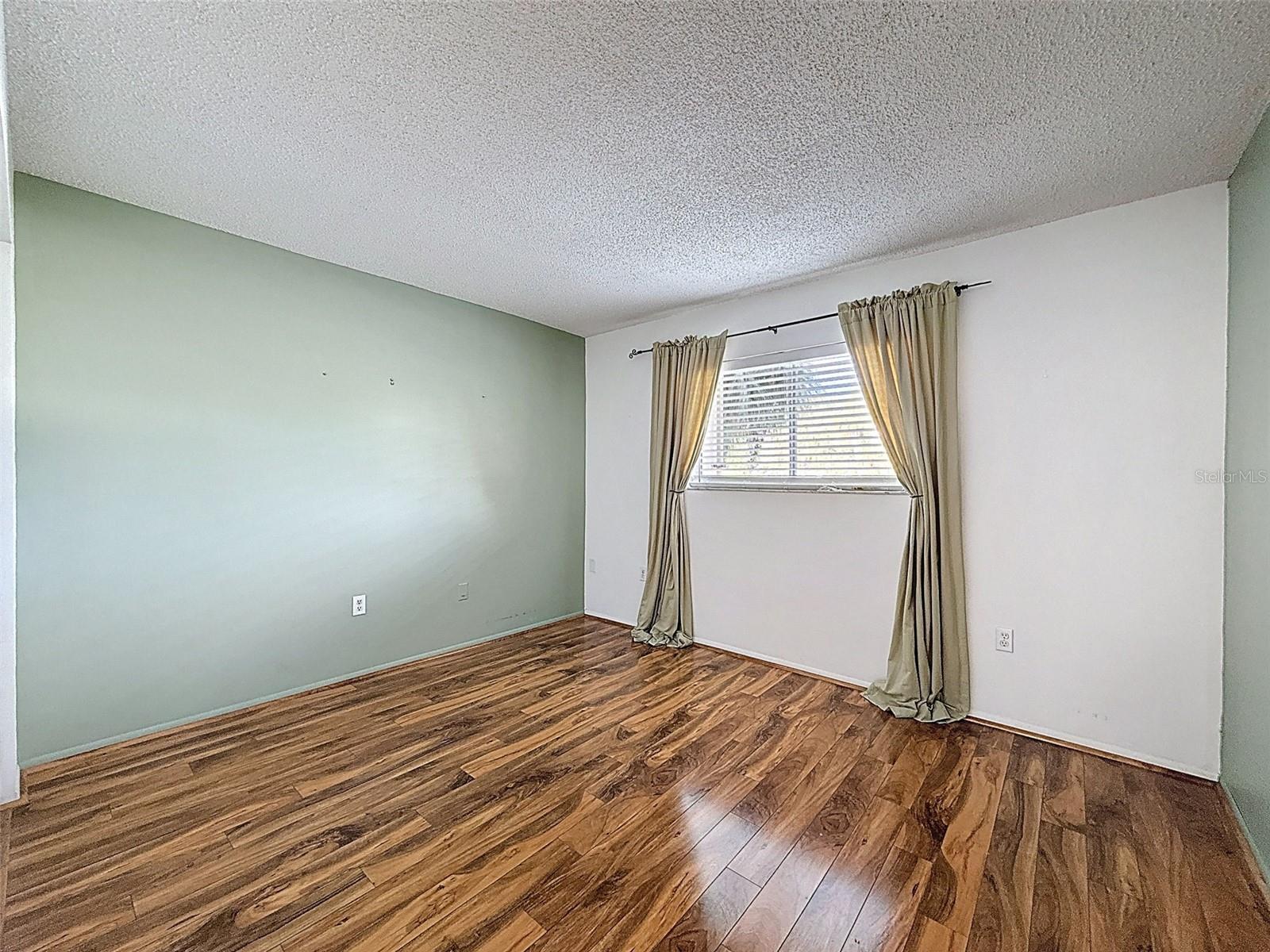 Image 15 of 35 For 90 Highland Avenue 1115