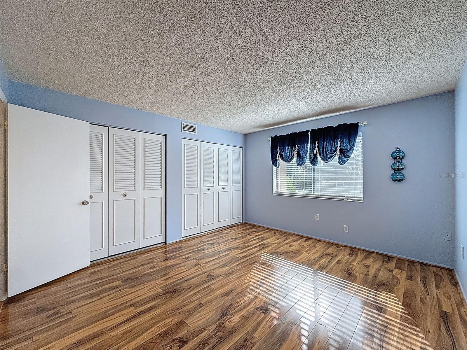 Image 21 of 35 For 90 Highland Avenue 1115