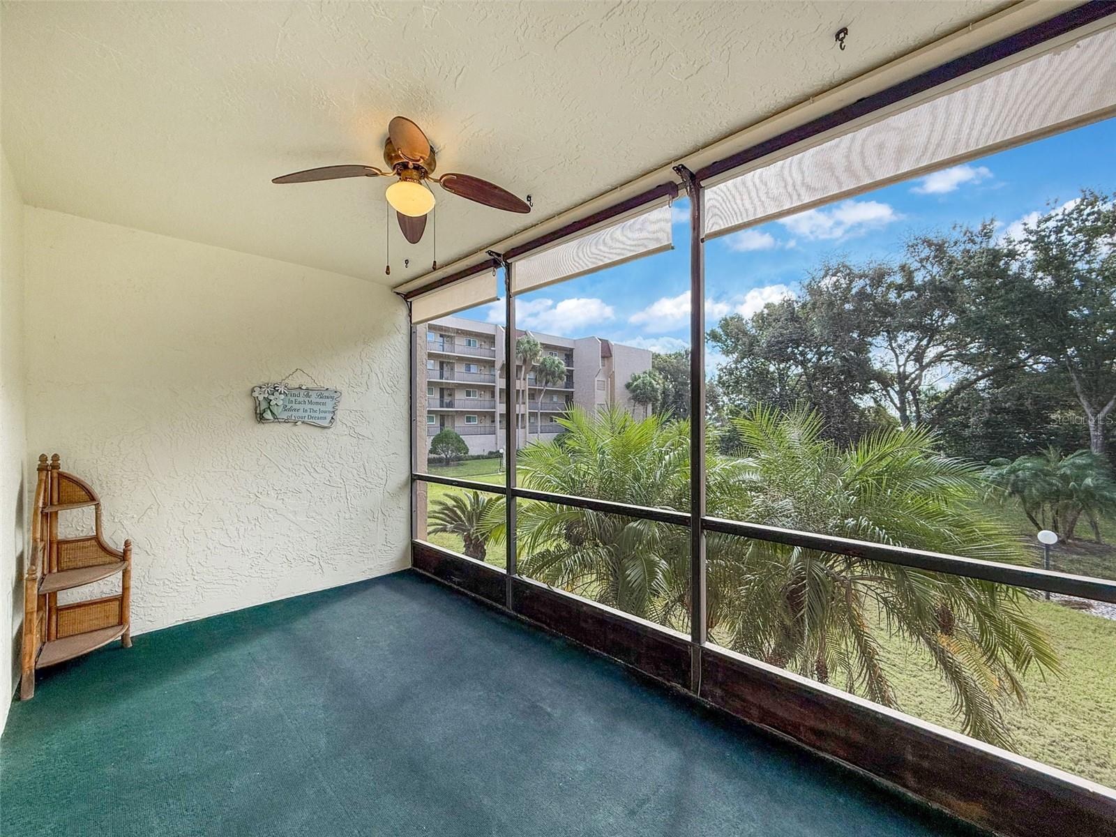 Image 24 of 35 For 90 Highland Avenue 1115