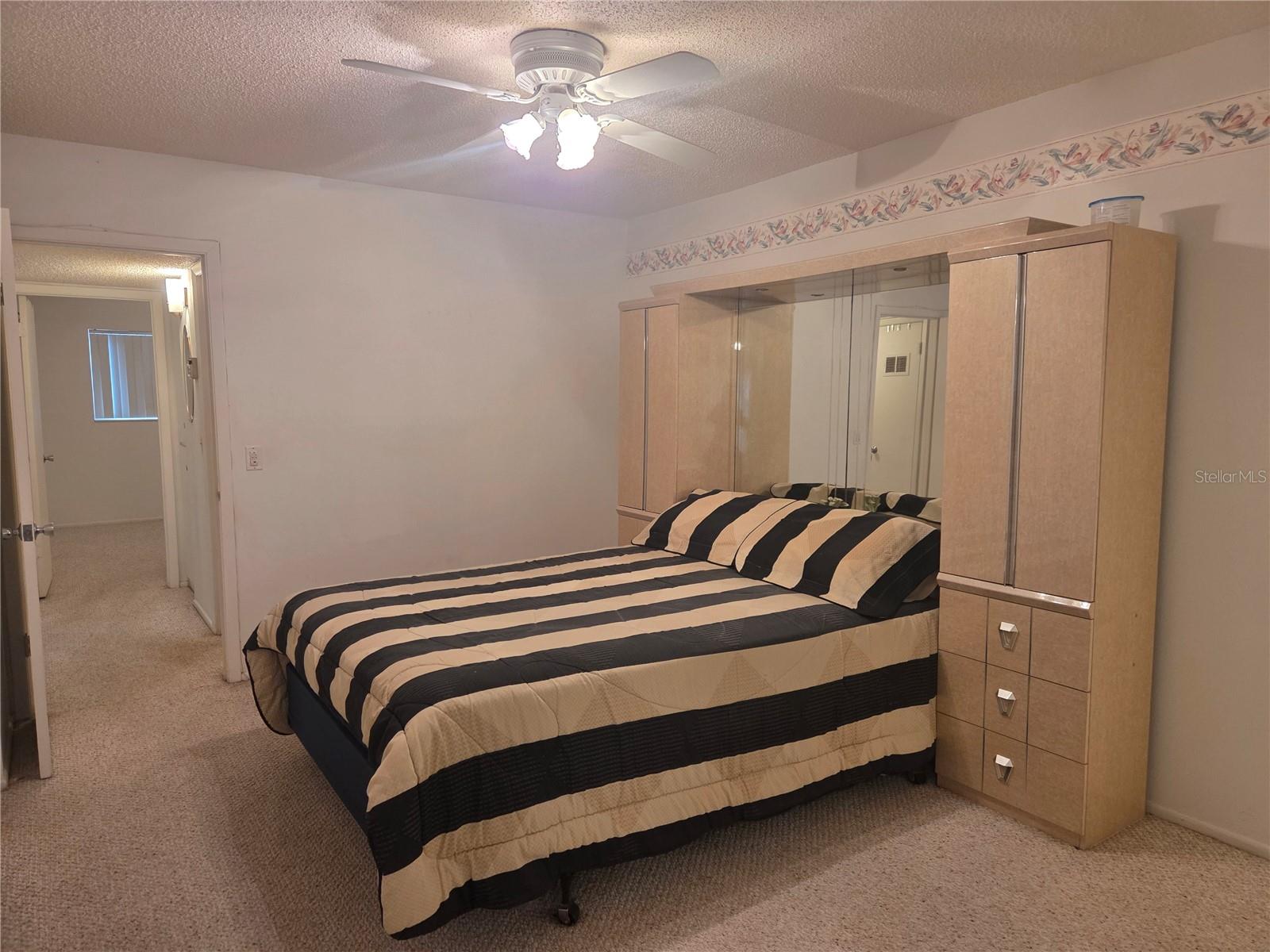 Image 14 of 71 For 2386 Sumatran Way 14