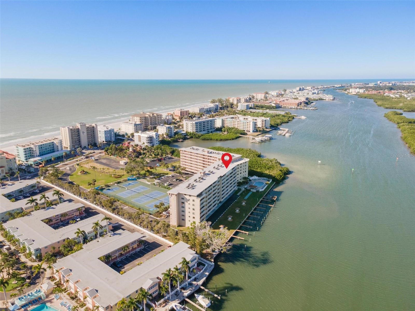 Image 26 of 26 For 19451 Gulf Boulevard 211