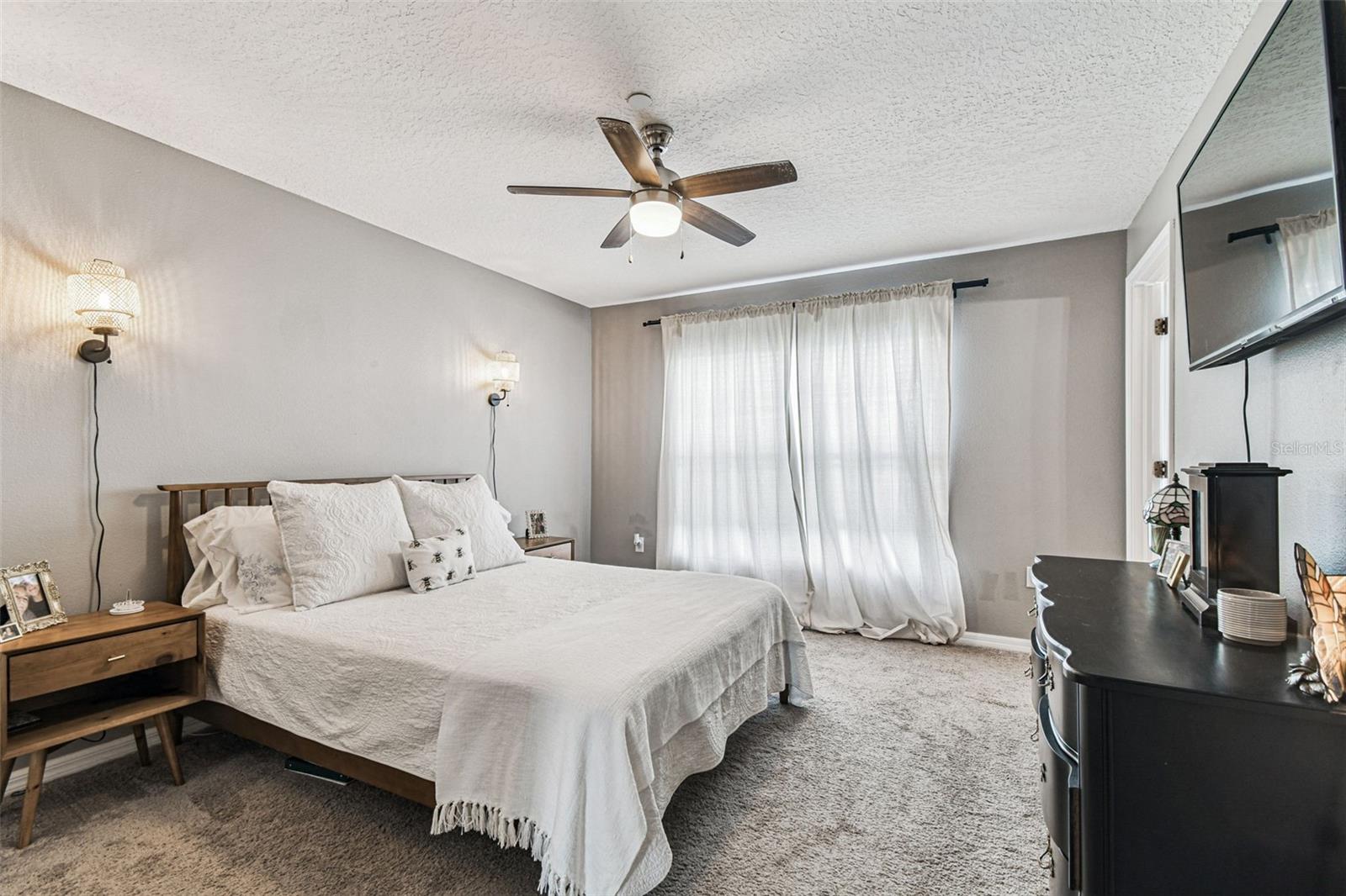 Image 18 of 39 For 2503 Middleton Grove Drive