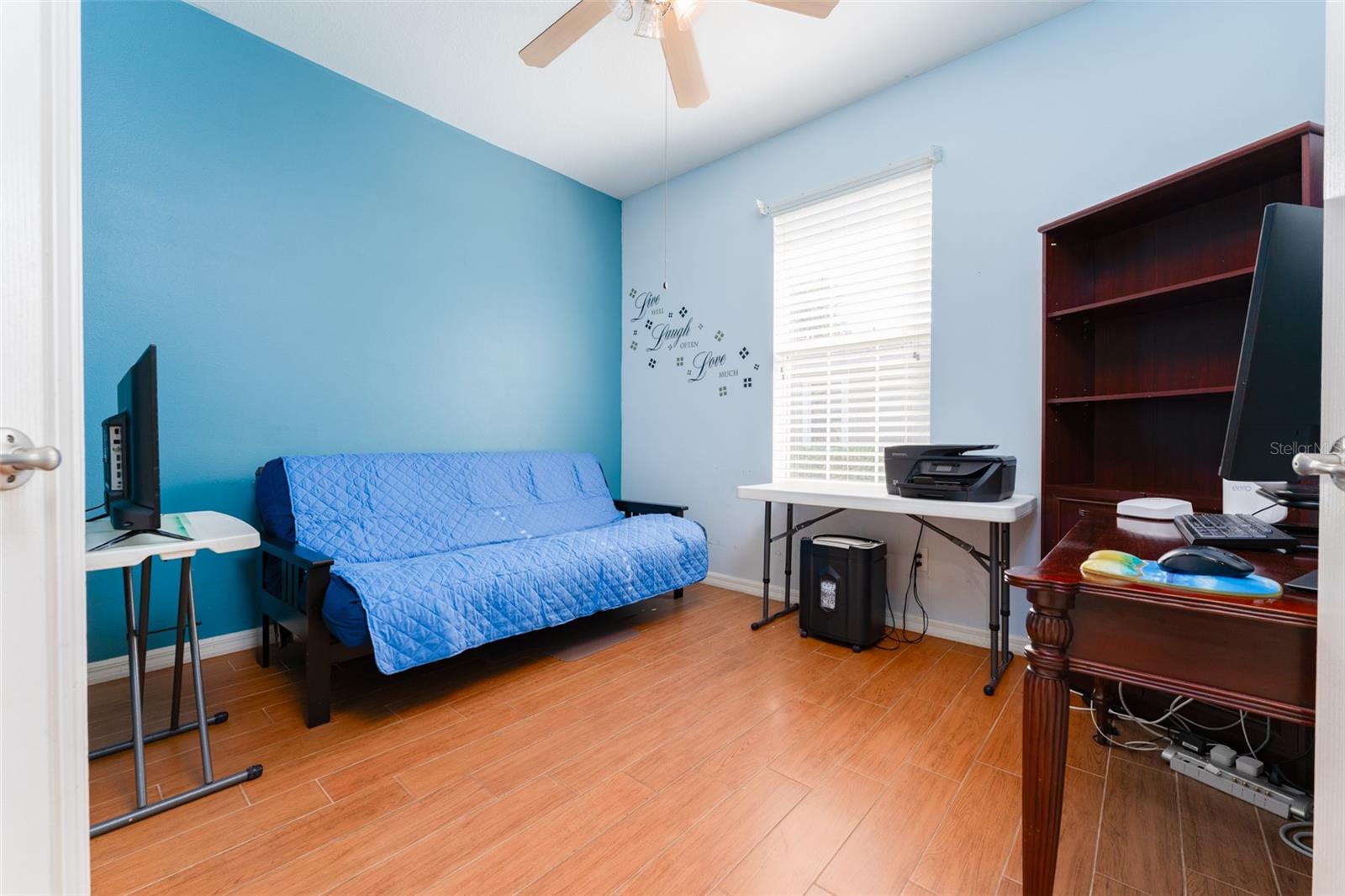 Image 21 of 52 For 15731 Phoebepark Avenue