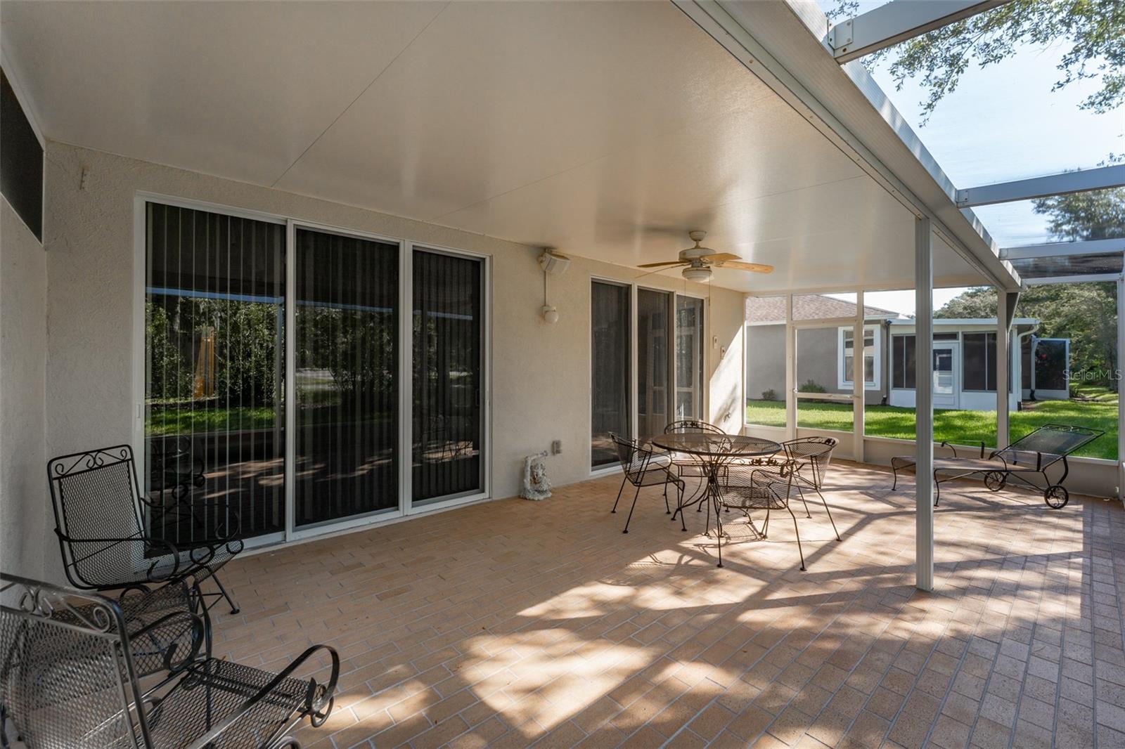 Image 31 of 52 For 15731 Phoebepark Avenue