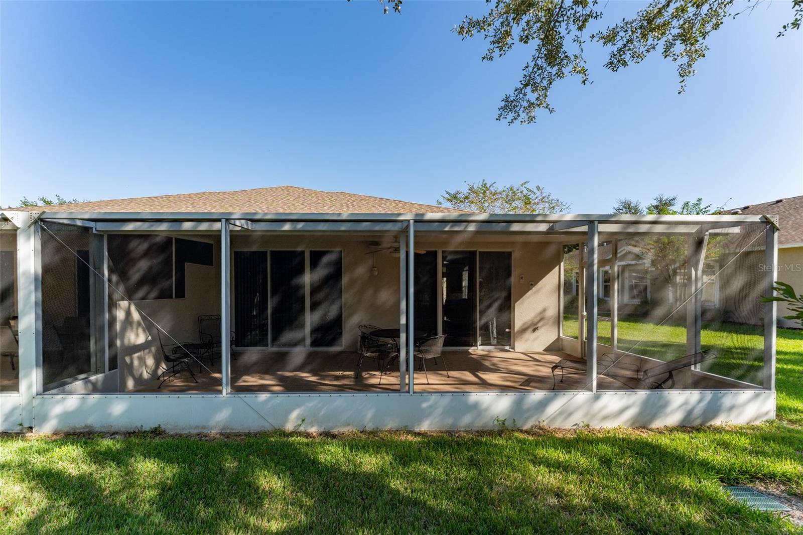 Image 33 of 52 For 15731 Phoebepark Avenue