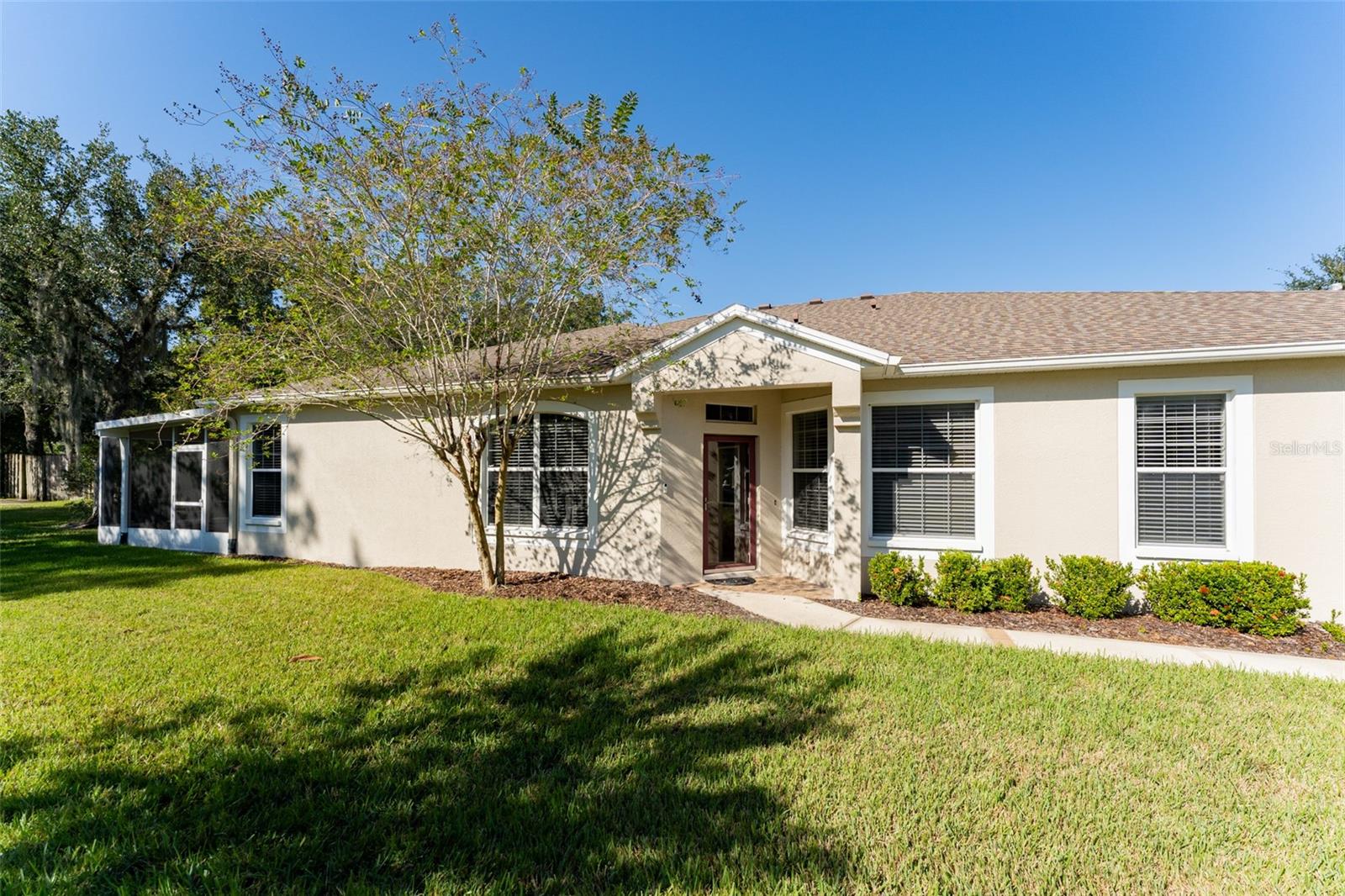 Image 9 of 52 For 15731 Phoebepark Avenue